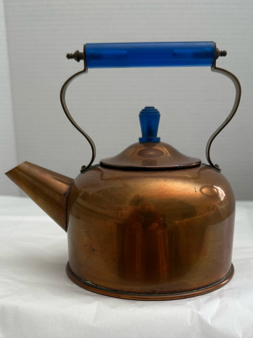 VTG Copper Teakettle Blue Lucite Handle and Matching Lid Finial SF Canada #1270
